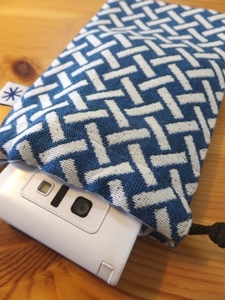 スマホ巾着S.jpg