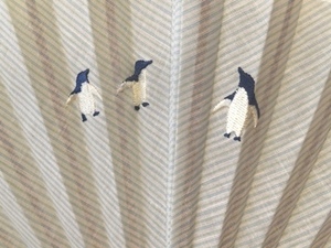 扇子ペンギンUPS.jpg